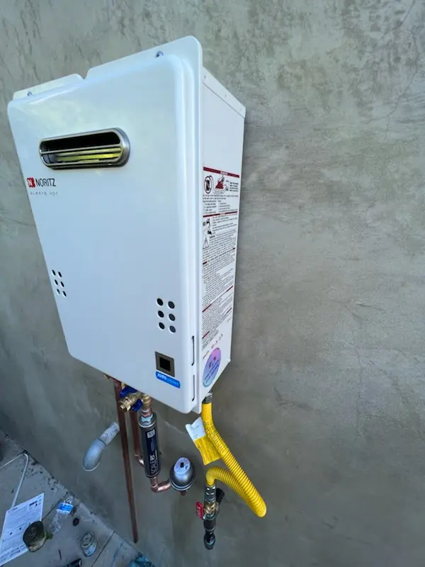 Tankless water heater installation for Geddes homes